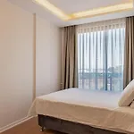 Close To The Airport And The D7 Apartman *